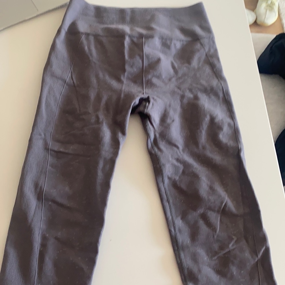 Lululemon cropped leggings